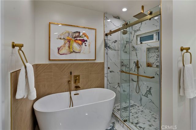 16915 Dormie, Encino, CA 91436