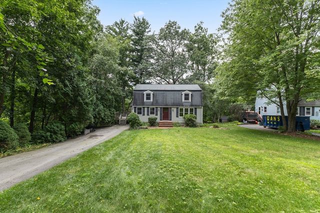 41 Drexel St, Worcester, MA 01602