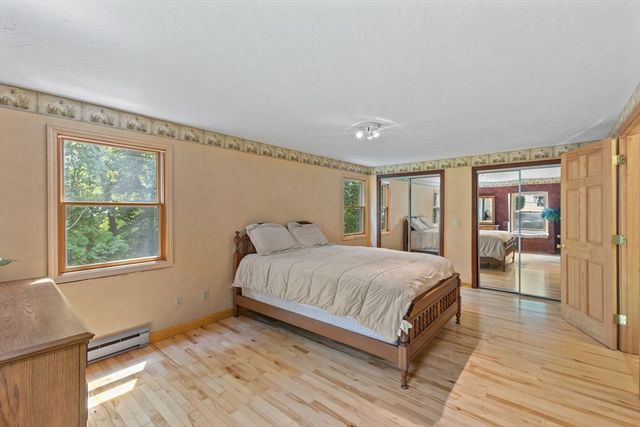 41 Drexel St, Worcester, MA 01602