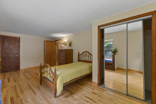 41 Drexel St, Worcester, MA 01602