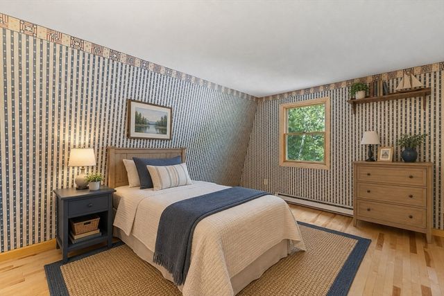 41 Drexel St, Worcester, MA 01602