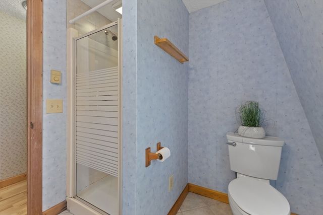 41 Drexel St, Worcester, MA 01602