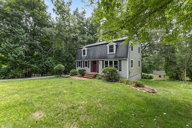 41 Drexel St, Worcester, MA 01602