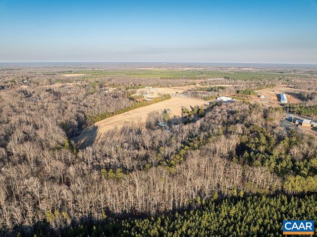 25805 N JAMES MADISON HWY, New Canton, VA 23123