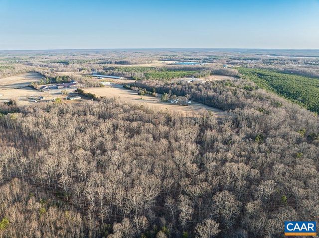 25805 N JAMES MADISON HWY, New Canton, VA 23123