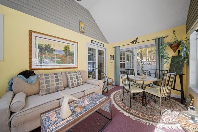 12 Laurel Circle, Wolfeboro, NH 03894