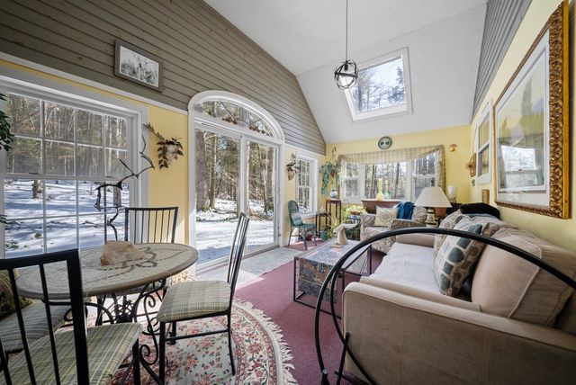 12 Laurel Circle, Wolfeboro, NH 03894