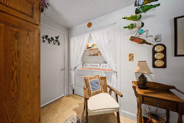 12 Laurel Circle, Wolfeboro, NH 03894