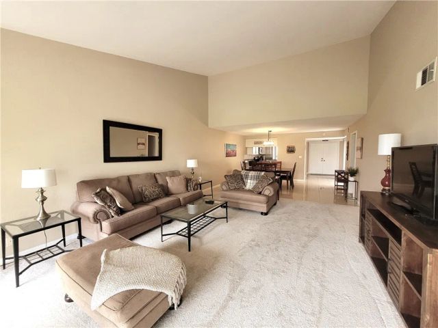 24 Granada, Rancho Mirage, CA 92270