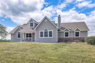 29300 Victory Road, Paola, KS 66071