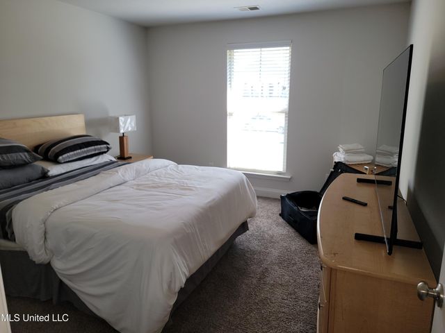 9598 Nielsen Drive, Olive Branch, MS 38654