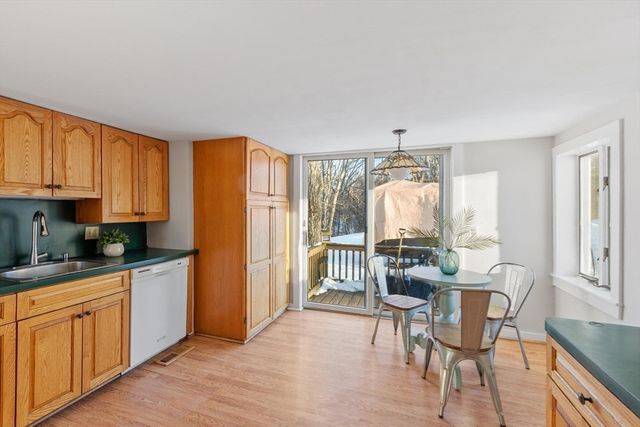 10 Fairview Road, Peabody, MA 01960