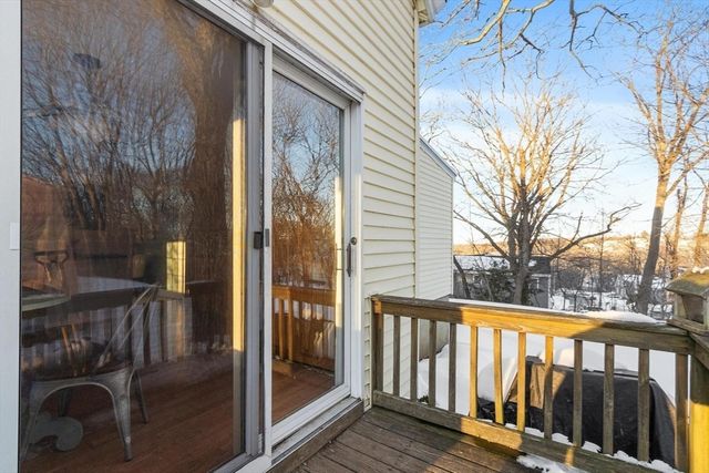 10 Fairview Road, Peabody, MA 01960