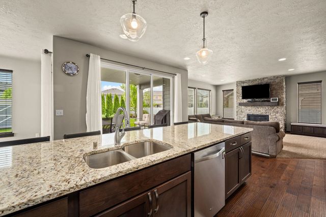 19700 E Knox Ave, Liberty Lake, WA 99016