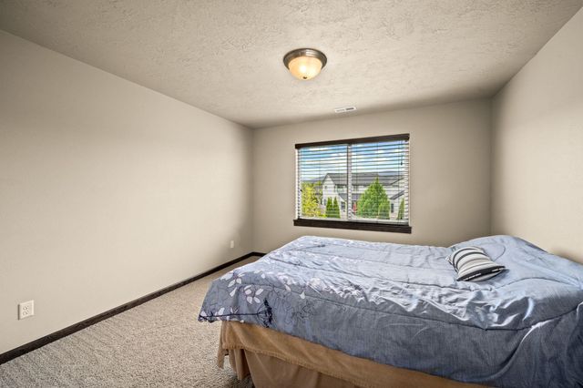 19700 E Knox Ave, Liberty Lake, WA 99016