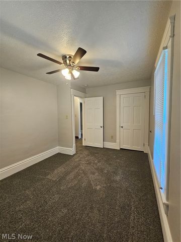 1005 Raymond Street, Akron, OH 44307