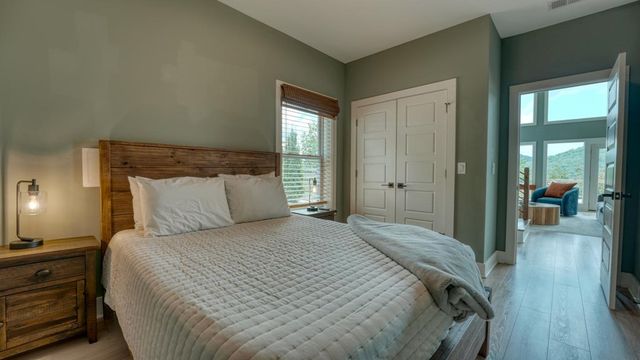 890 Hickory Drive, Mineral Bluff, GA 30559