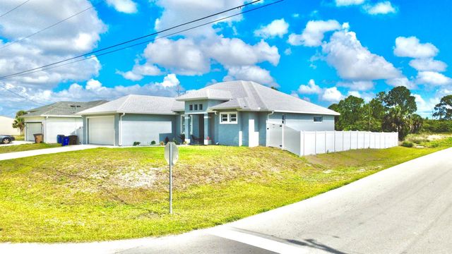 3900 SW 21st St Street SW, Lehigh Acres, FL 33976