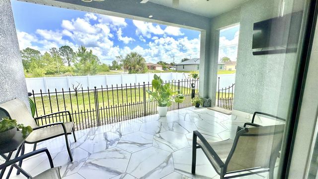 3900 SW 21st St Street SW, Lehigh Acres, FL 33976