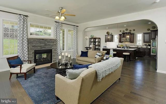 141 COACHMAN CIR, Stafford, VA 22554