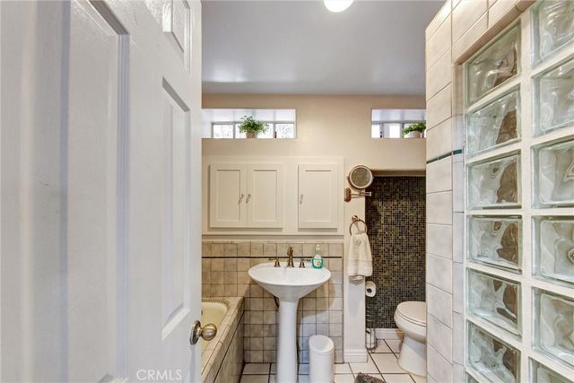 1594 Linwood Street, San Diego, CA 92103