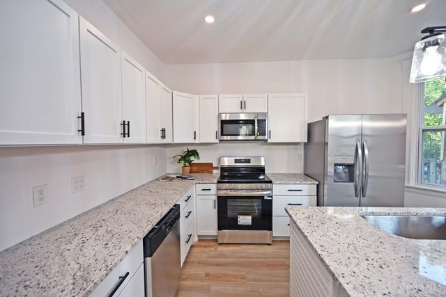 1120 Carson Avenue, Cincinnati, OH 45205