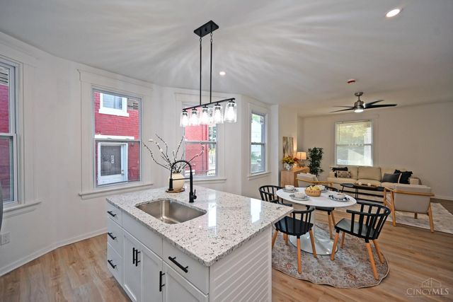 1120 Carson Avenue, Cincinnati, OH 45205