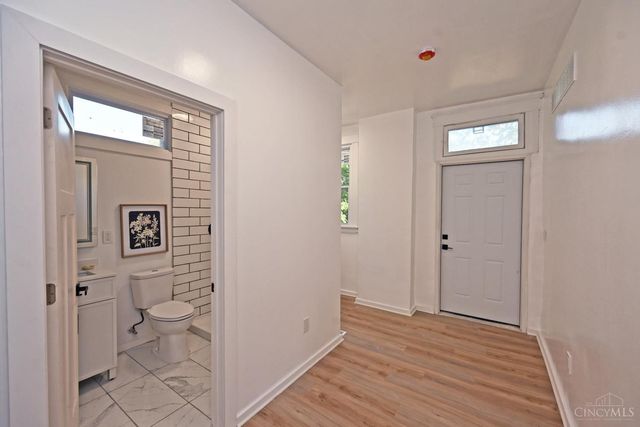 1120 Carson Avenue, Cincinnati, OH 45205