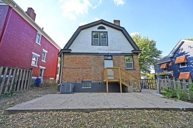 1120 Carson Avenue, Cincinnati, OH 45205