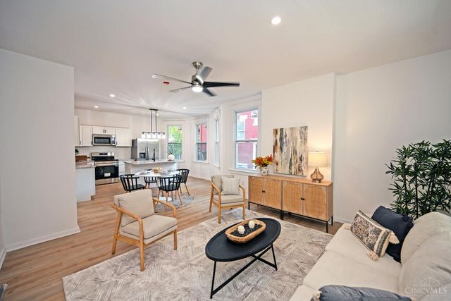 1120 Carson Avenue, Cincinnati, OH 45205