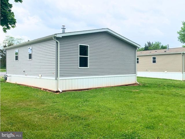 92 FLORENCE DRIVE, Elizabethtown, PA 17022