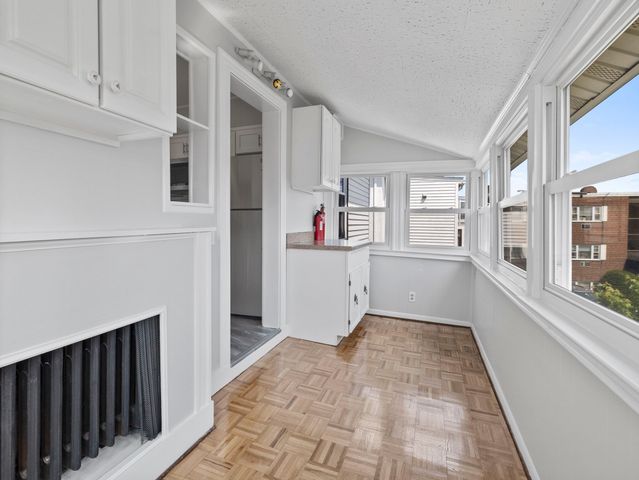 14 Windsor 2, Medford, MA 02155