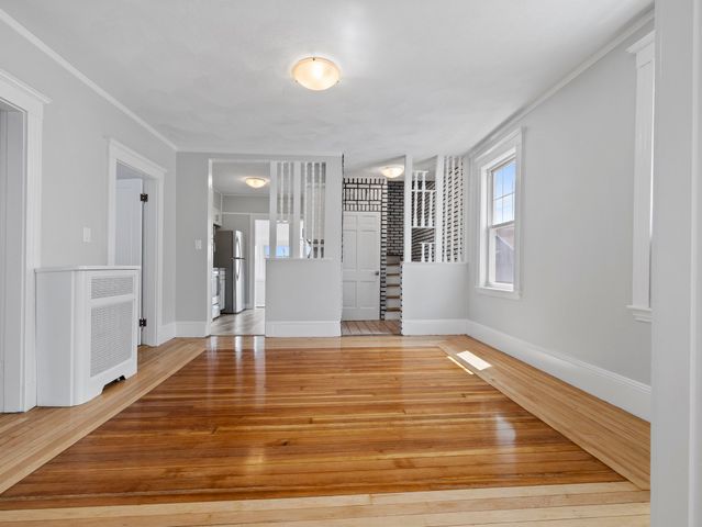14 Windsor 2, Medford, MA 02155