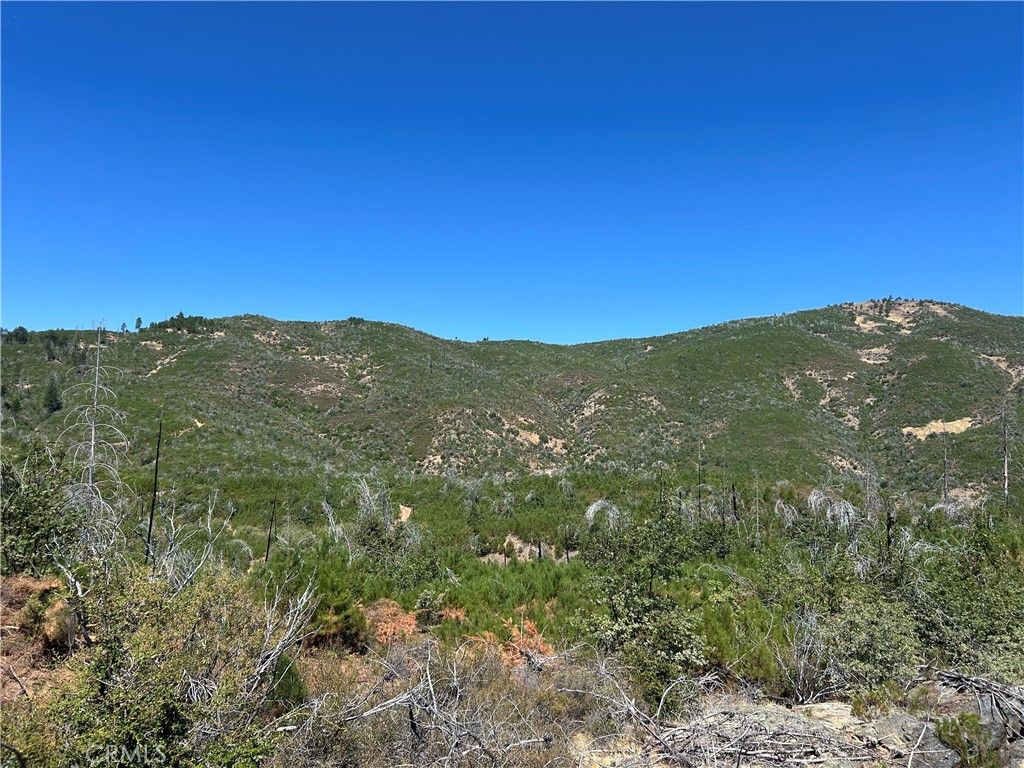 Image 12 of property listing at 7396 15th, Lucerne, CA 95458