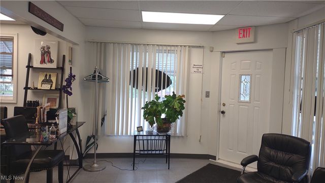 539 East Avenue, Akron, OH 44320