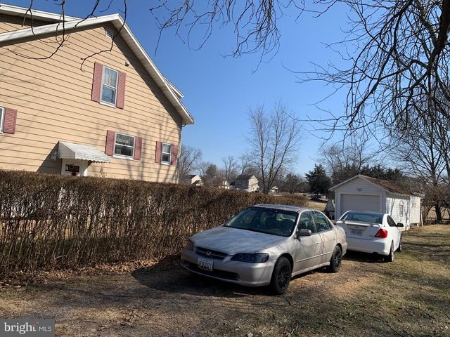 12207 W LAWN LN, Hagerstown, MD 21740