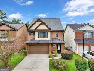 3700 Lakeside Walk Drive NW, Lilburn, GA 30047