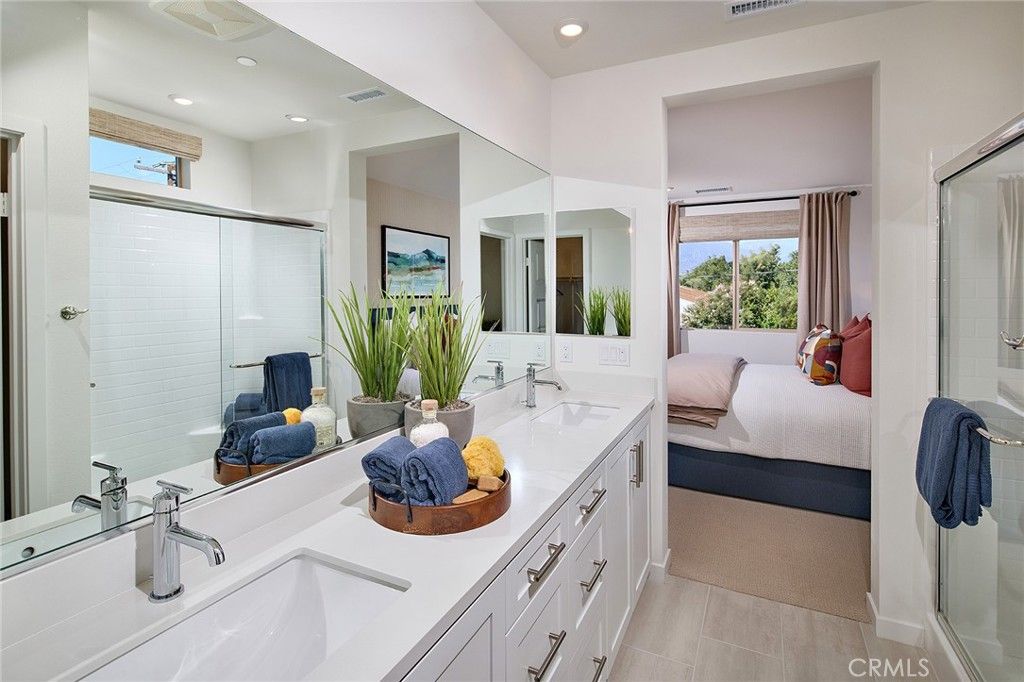 Image 11 of property listing at 1304 W North Pinecrest, Ontario, CA 91762