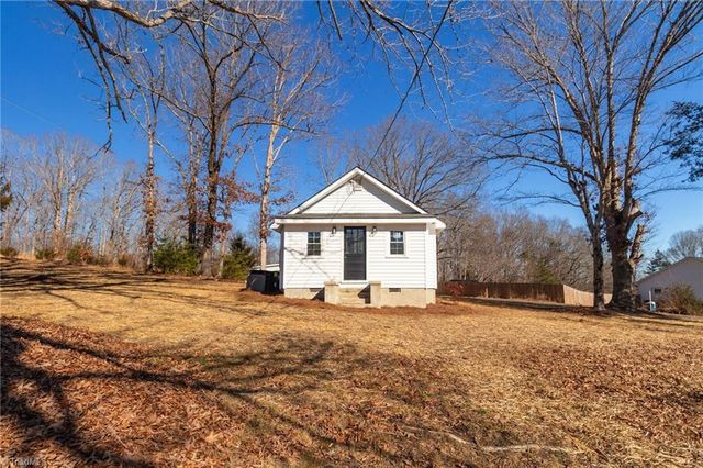 812 W Main Street, Franklinville, NC 27248