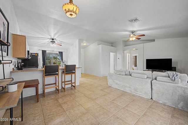 725 E LONG Avenue, Buckeye, AZ 85326