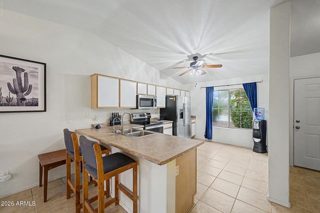 725 E LONG Avenue, Buckeye, AZ 85326