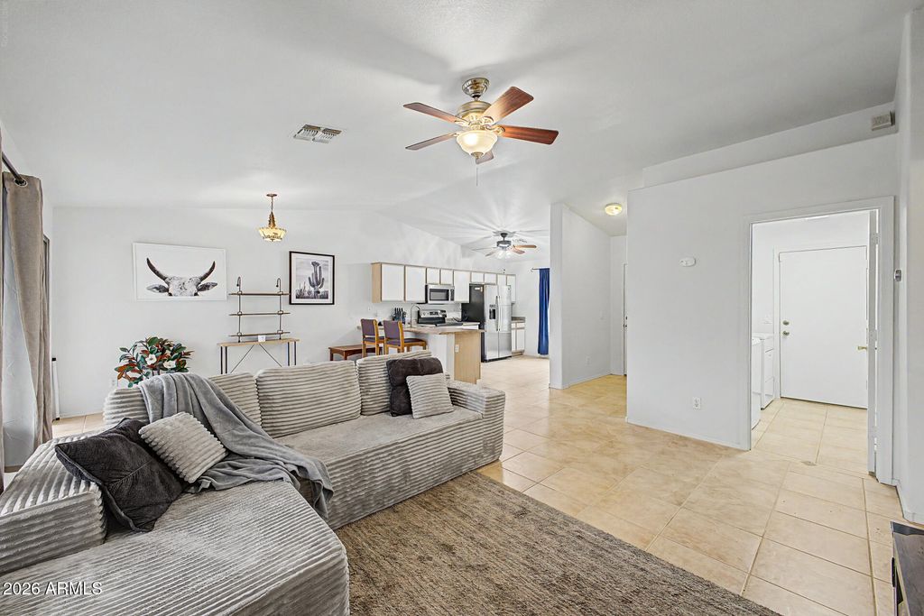 725 E LONG Avenue, Buckeye, AZ 85326 — exterior