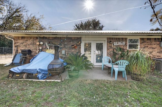 1706 Hitching Post Road, Granbury, TX 76049