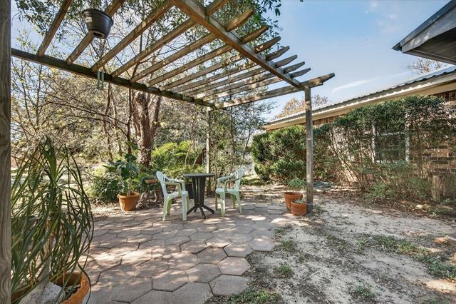 1706 Hitching Post Road, Granbury, TX 76049