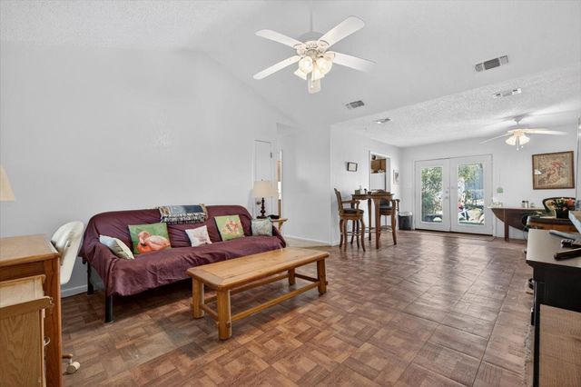 1706 Hitching Post Road, Granbury, TX 76049