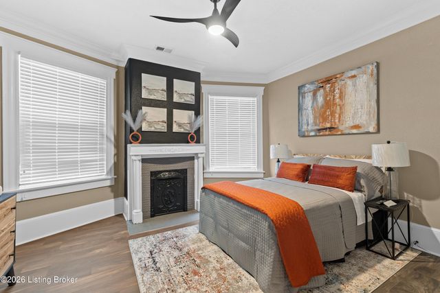 4803 S 6th St, Louisville, KY 40214
