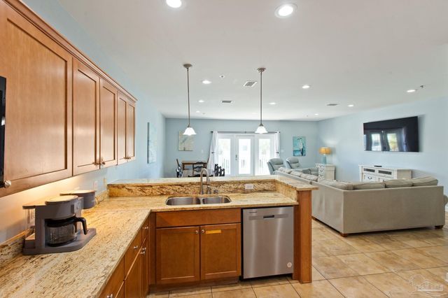 1488 W Beach Blvd 5, Gulf Shores, AL 36542