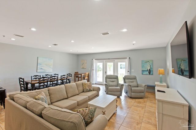 1488 W Beach Blvd 5, Gulf Shores, AL 36542