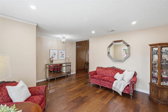 716 Willow Brook Drive, Allen, TX 75002