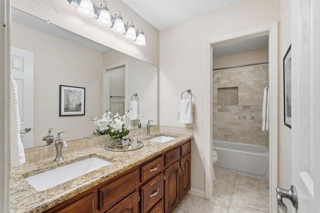 716 Willow Brook Drive, Allen, TX 75002